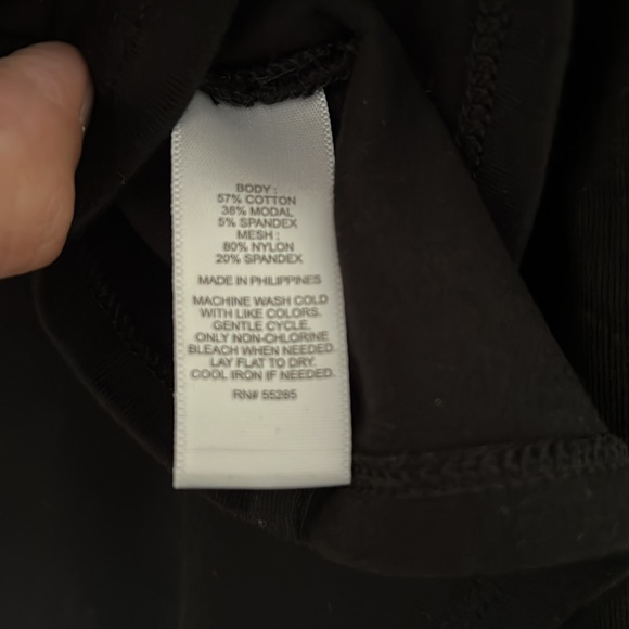 Black long sleeve shirt - Picture 3 of 3